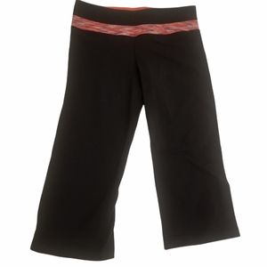 Lululemon yoga pants